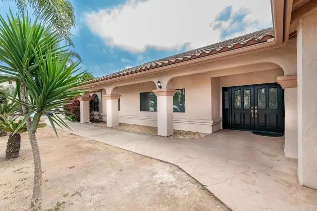29979 Robbie Lane, Vista, CA 92084 - #2