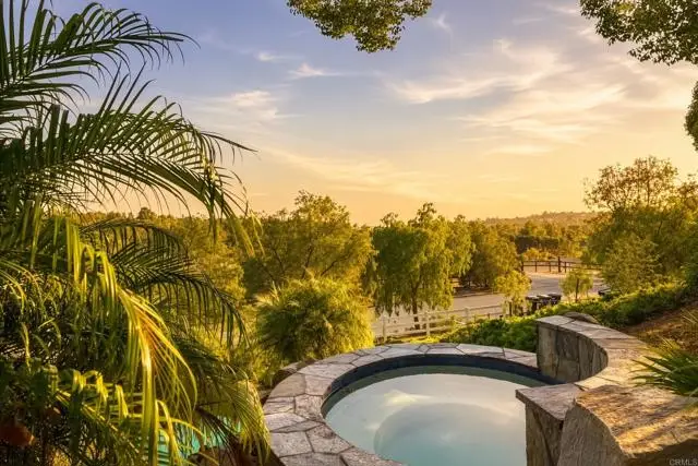 3044 Camino del Rancho, Encinitas, CA 92024 - #2