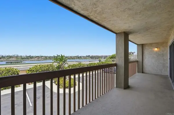 2475 Jefferson  #103, Carlsbad, CA 92008