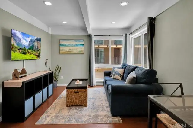 3764 Bayside Lane  #4, San Diego, CA 92109 - #2