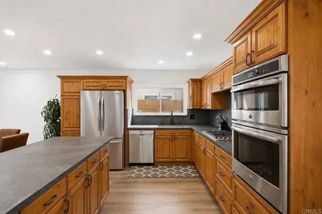 1682 Washington Avenue, Escondido, CA 92027 - #3