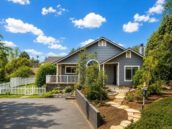 1422 Fallbrook Street, Fallbrook, CA 92028