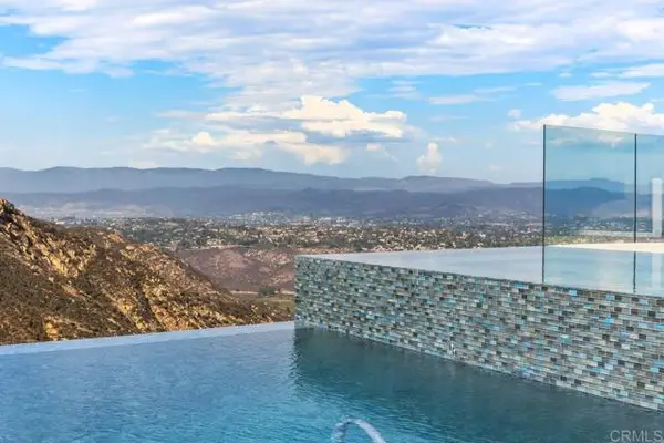 18338 Avenida Apice, Rancho Santa Fe, CA 92067
