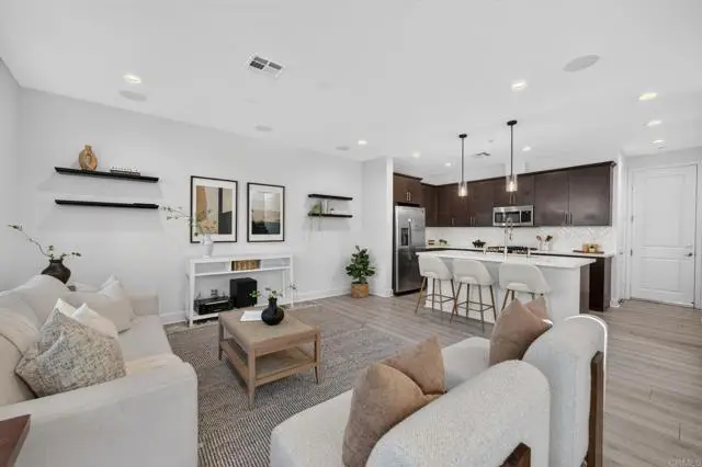 3240 Crecida Way, Carlsbad, CA 92010 - #2