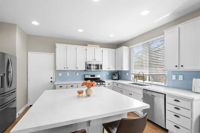 3259 Canyon View Drive, Oceanside, CA 92058 - #3
