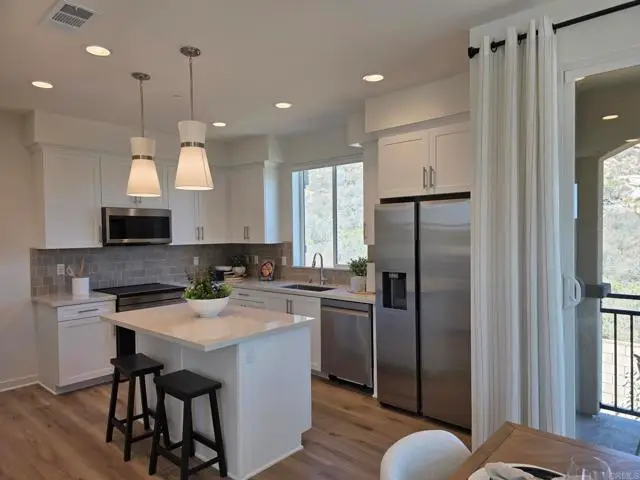719 Vibrant, Escondido, CA 92026 - #2