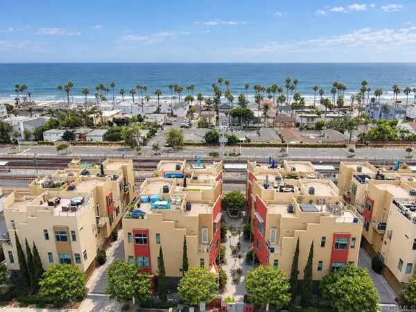 477 Cleveland Street  #102, Oceanside, CA 92054
