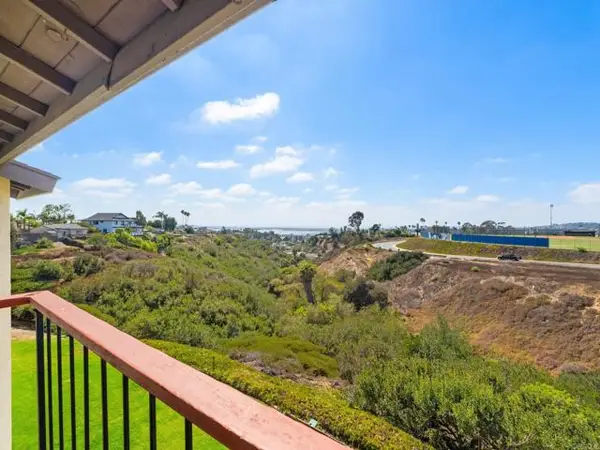 3658 Clairemont Drive  #3C, San Diego, CA 92117