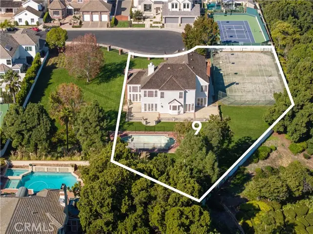 9 Leesbury Court, Newport Beach, CA 92660 - #2