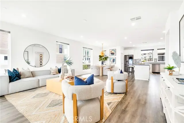 1660 Pomona Avenue, Costa Mesa, CA 92627 - #3