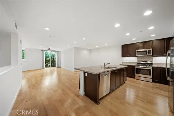 87 Waldorf, Irvine, CA 92612