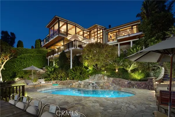 630 Diamond Street, Laguna Beach, CA 92651