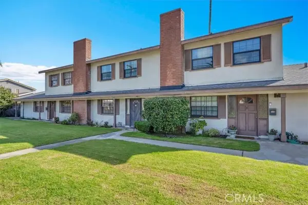 1780 Santa Ana, Costa Mesa, CA 92627