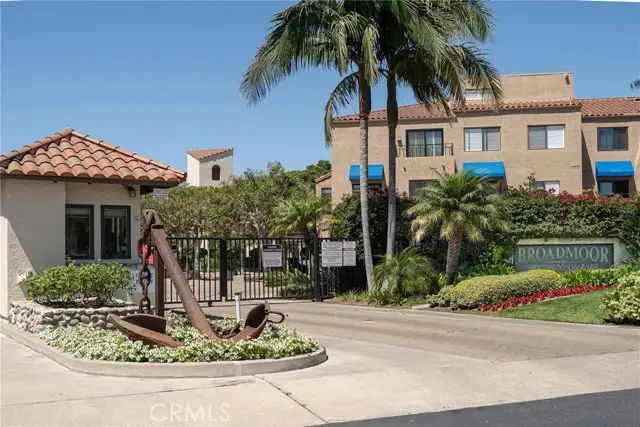 3211 Anne Circle  #CI102, Huntington Beach, CA 92649 - Image #3