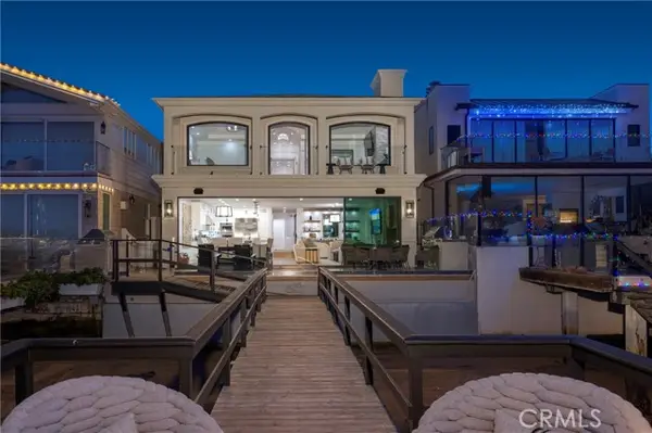 704 Via Lido Nord, Newport Beach, CA 92663
