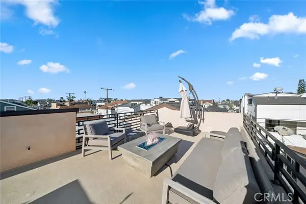 417 Poinsettia Avenue, Corona Del Mar, CA 92625