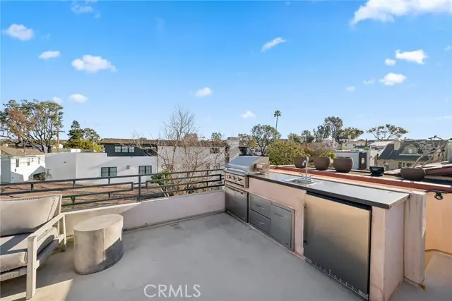 417 Poinsettia Avenue, Corona Del Mar, CA 92625 - Image #3