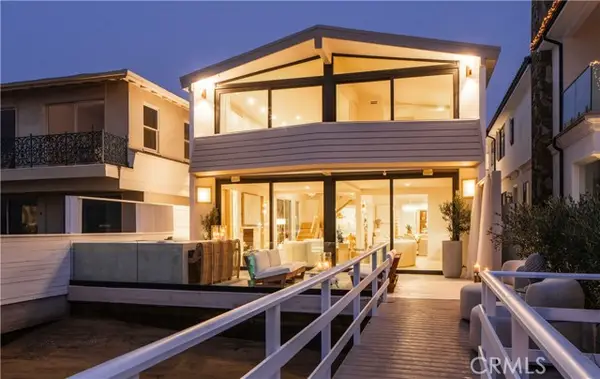 1344 Bay Avenue, Newport Beach, CA 92661