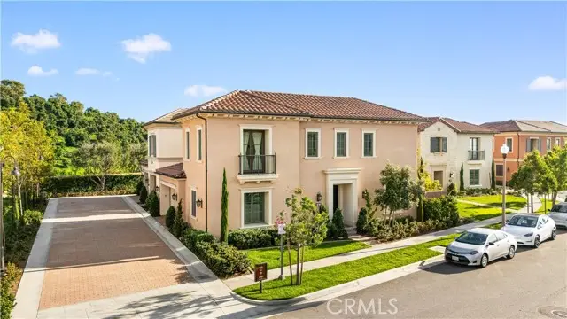 111 Winnett, Irvine, CA 92602 - Image #2