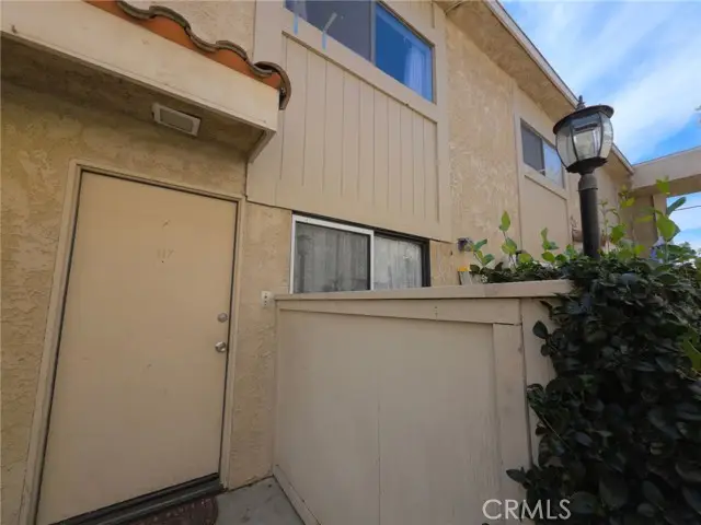 9834 Sepulveda, North Hills, CA 91343 - #3