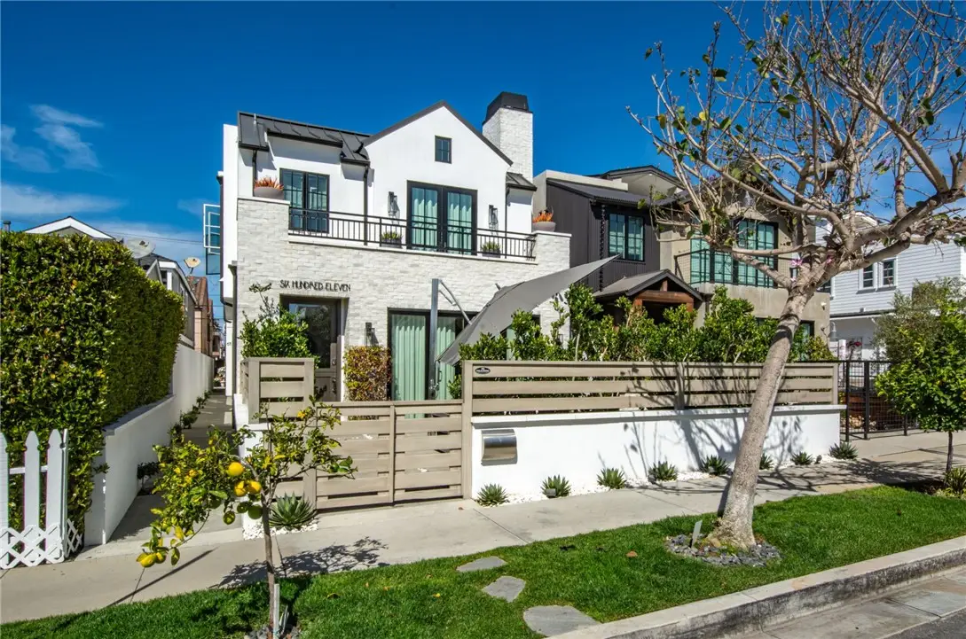 611 Narcissus Avenue, Corona Del Mar, CA 92625 - #1