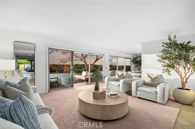 2421 Blackthorn Street, Newport Beach, CA 92660 - #1