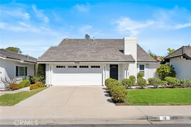 10 Poinsettia, Irvine, CA 92604 - #2