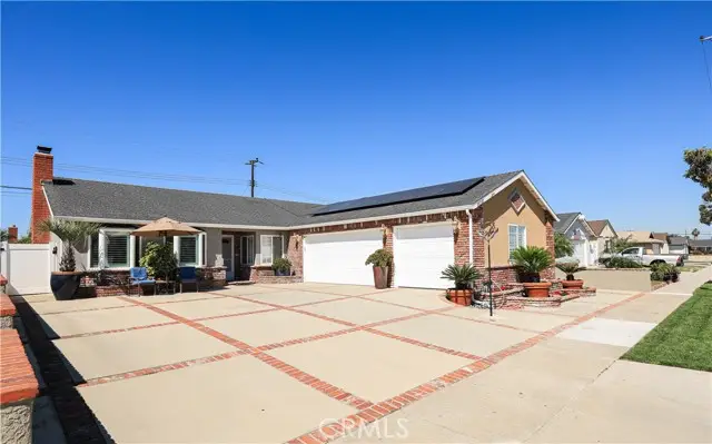 15751 Plymouth Lane, Huntington Beach, CA 92647 - #1