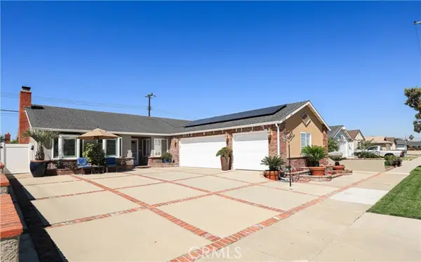 15751 Plymouth Lane, Huntington Beach, CA 92647