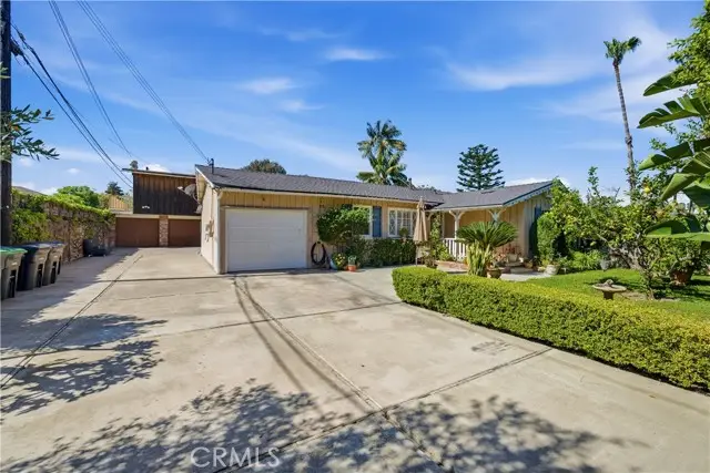 375 21st, Costa Mesa, CA 92627 - #1