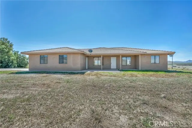 204 Charleston Avenue, Shoshone, CA 92384 - #1