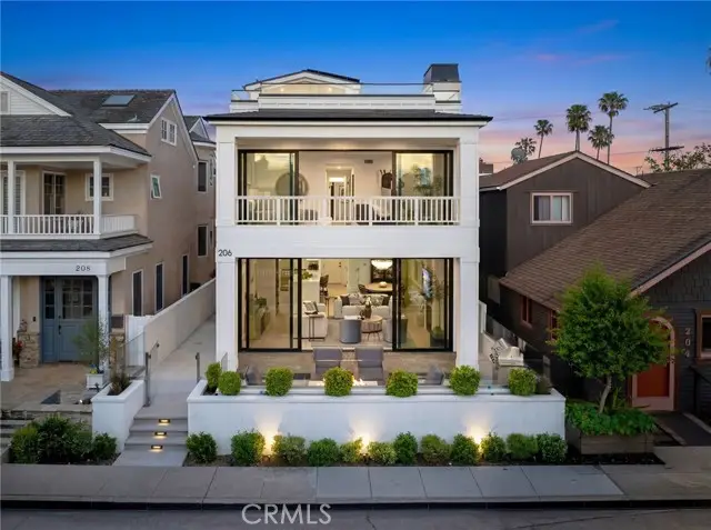 206 Apolena Avenue, Newport Beach, CA 92662 - #1