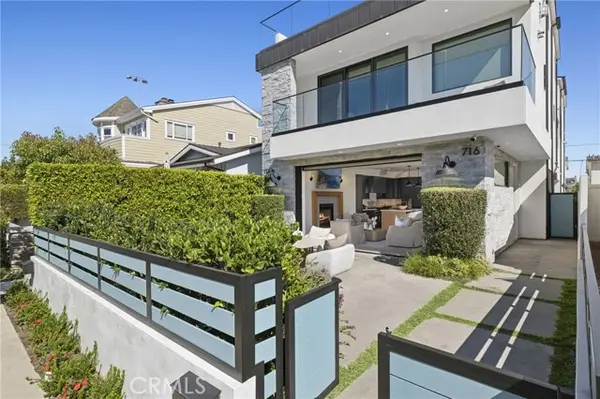 716 Heliotrope, Corona Del Mar, CA 92625