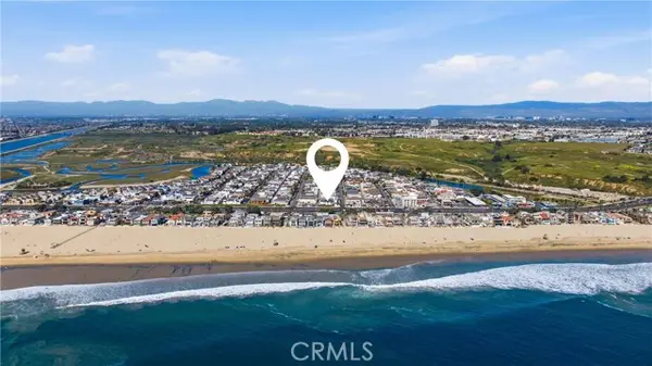 203 Cedar Street  #A & B, Newport Beach, CA 92663