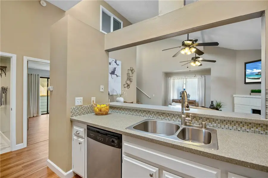 345 Avocado  #201A, Costa Mesa, CA 92627 - #3