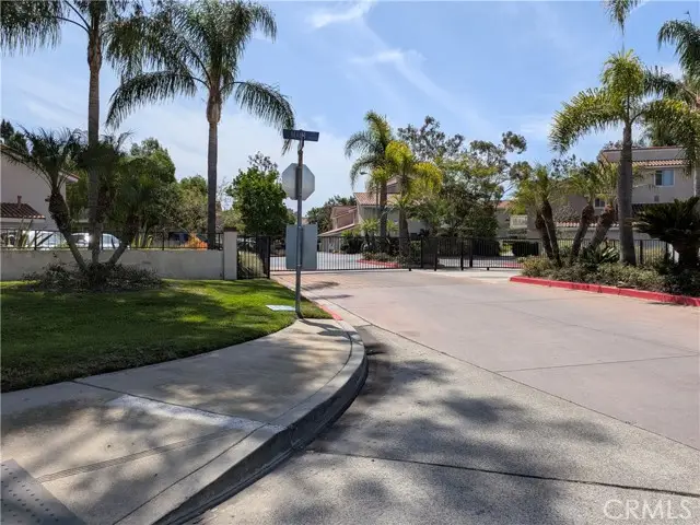 19152 Shoreline  #7, Huntington Beach, CA 92648 - #2