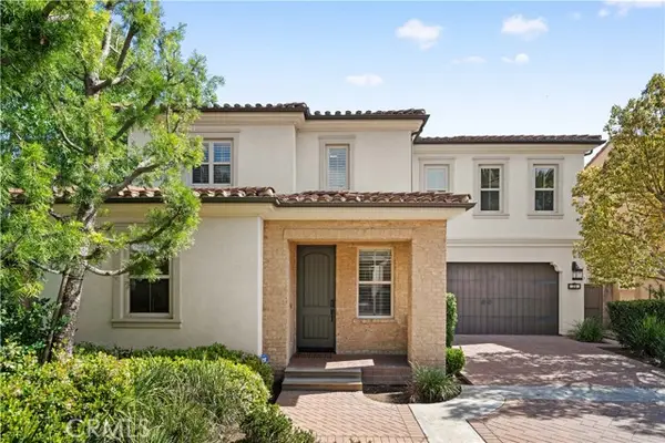 21 Fanpalm, Irvine, CA 92620