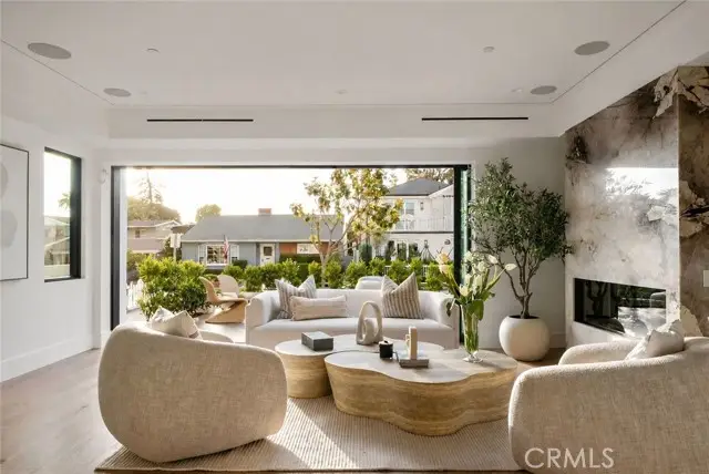 518 Poinsettia Avenue, Corona Del Mar, CA 92625 - #2