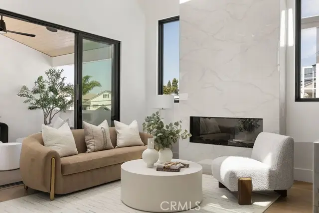518 Poinsettia Avenue  #B, Corona Del Mar, CA 92625 - #2