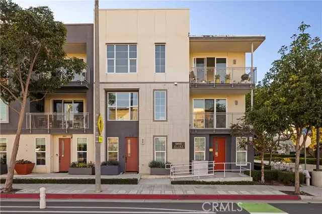 2023 Placentia, Costa Mesa, CA 92627 - #2