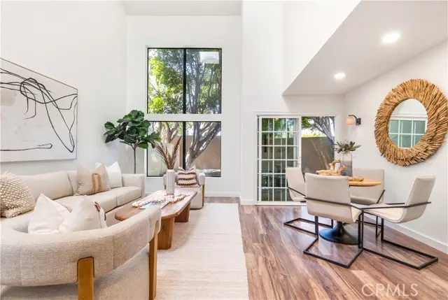 900 Hyde Court, Costa Mesa, CA 92626 - #3