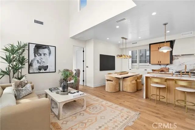 715 Poinsettia, Corona Del Mar, CA 92625 - #3