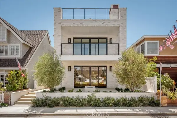 225 Diamond, Newport Beach, CA 92662