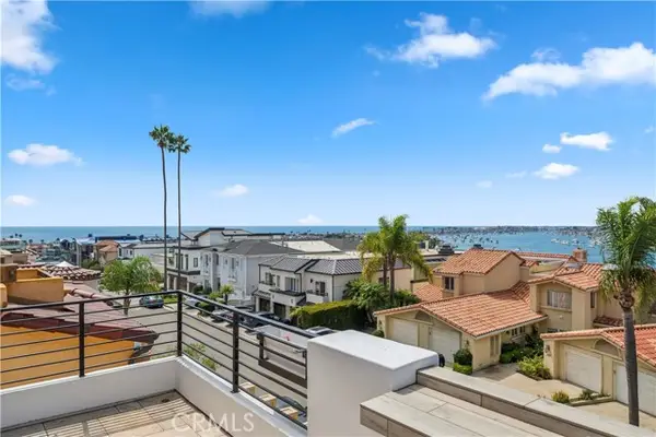 312 Carnation Avenue, Corona Del Mar, CA 92625