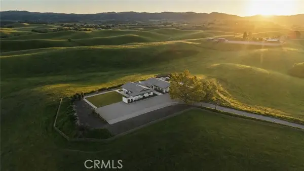 35 Wellsona Road, Paso Robles, CA 93446