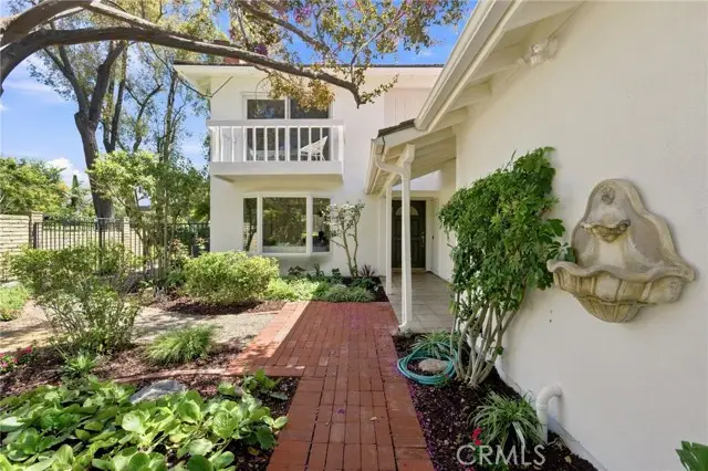 16 Angell Street, Irvine, CA 92612 - #3