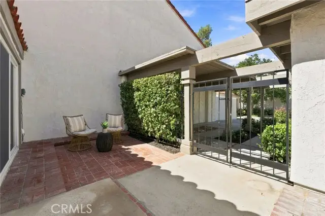 52 Acacia Tree Lane, Irvine, CA 92612 - #3