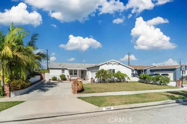 7849 La Habra, Buena Park, CA 90620 - #2