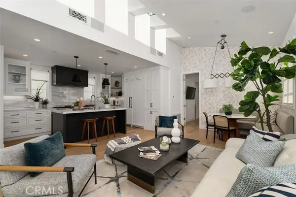 418 Larkspur, Corona Del Mar, CA 92625