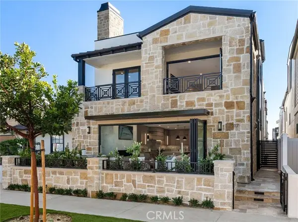 117 Bay, Newport Beach, CA 92661